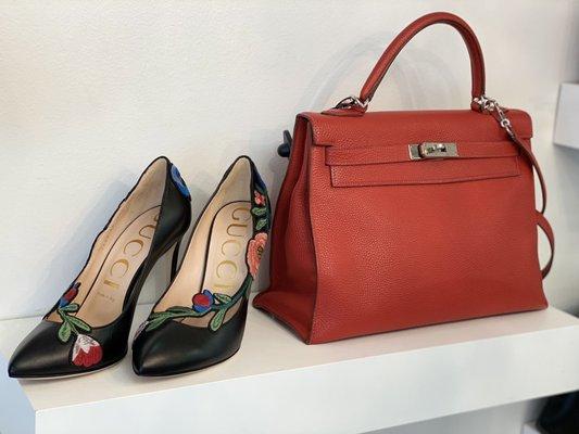 Hermes Kelly 28" with a strap and Brand New, Never warn pristine condition gorgeous Gucci Pumps