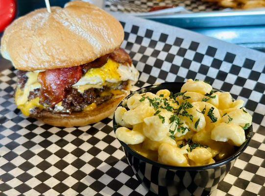 The Wake n Bake Burger with Mac and Cheese