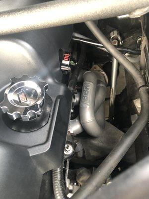 Shortie headers  Carb illegal. (Allowed in California)