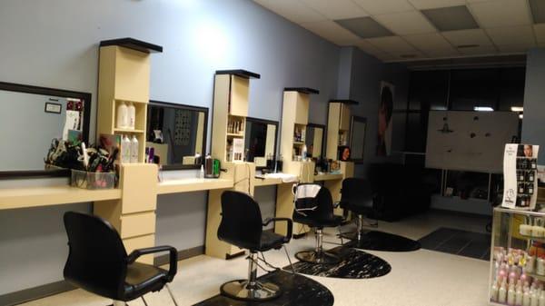 CLASS HAIR STUDIO, inside