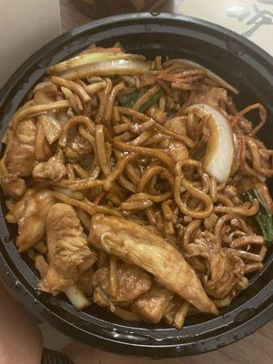 Chicken Lo Mein