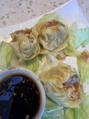 Steamed dumplings