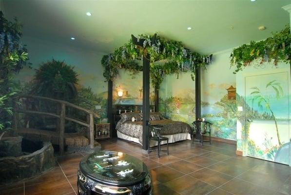 Japanese Garden Theme room.