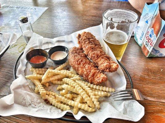 Chicken tenders & fries