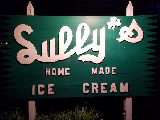 Sully's Ice Cream Stand