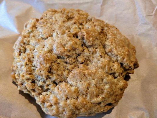 Apricot Oatmeal Scone