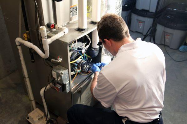 heating and furnace repair services, hvac technician,
emergency ac repair