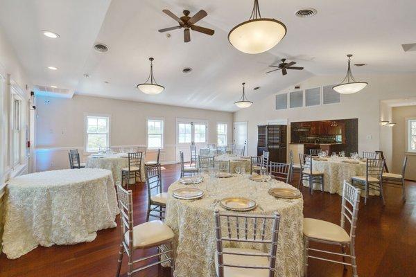 Milton Ridge reception hall with bar