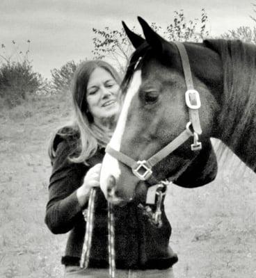 State Farm Agent Meg Dobson
with her horse DC (Dark Chocolate)