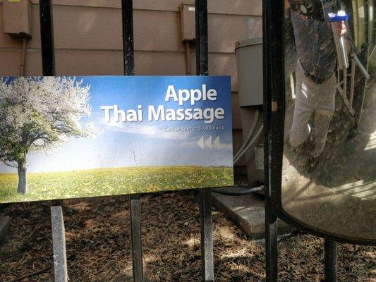 Apple Thai Massage