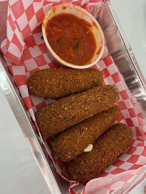 Fresh Mozzarella Sticks