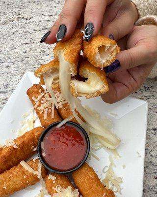 Mozzarella Sticks