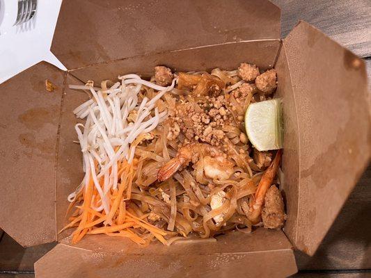 25. Pad Thai with shrimp