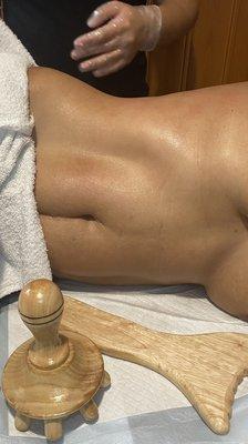 Woodtherapy this treatments helps for sculpting your body