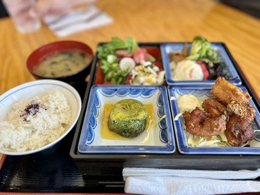 Daily bento (with chicken karage as protein)