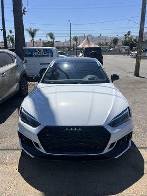 Windshield replacement for Audi S5