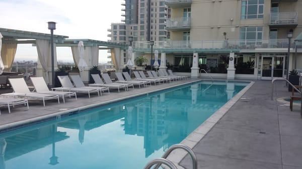 The pool and jacuzzi on the 10th floor are a great amenity and have killer views