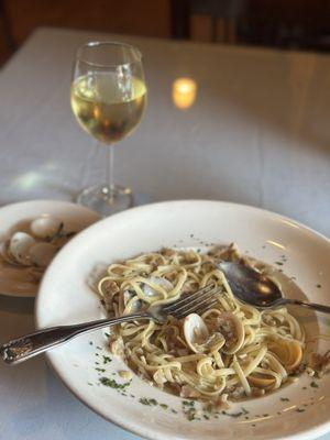 The Pasta with Clam Sauce