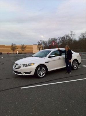 2018 Ford taurus