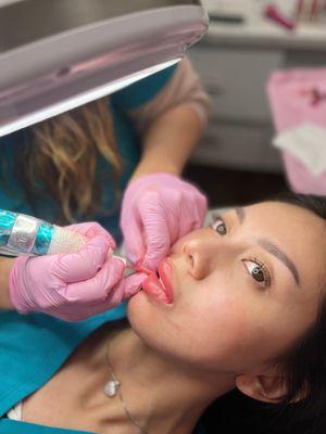 Elevate your lip game with our Permanent Lipliner service at Restorative Permanent Makeup...