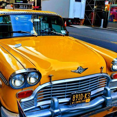 Vintage autos on the street for filming in NYC #CheckerCab #AntiqueAutos (February 2020)