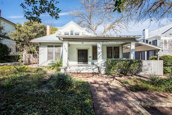 Alamo Heights Craftsman