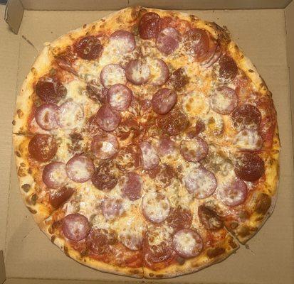 Meat Lovers Pizza (16")