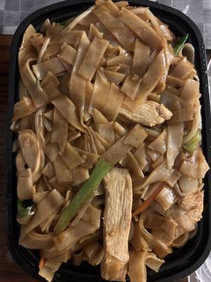 Drunken Noodles with Chicken