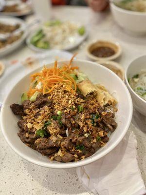 Beef vermicelli bowl