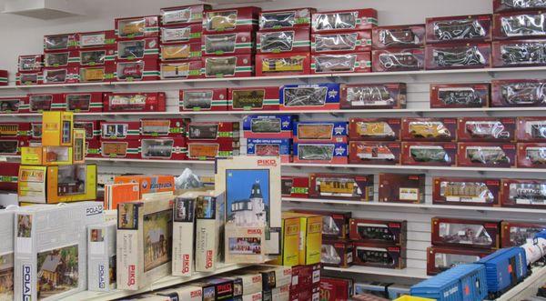 Milepost 38 Model Trains