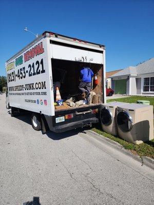 Appliances Removal in Town 'N' Country