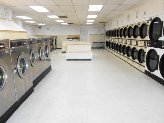 Plenty of Washers of various capacity and plenty of dryers to match.