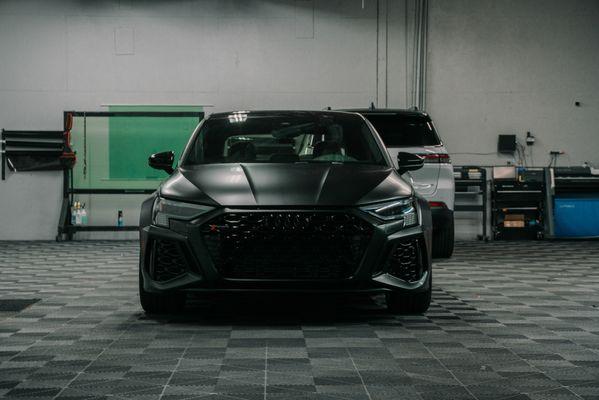 3M 2080 Satin Black on a Audi RS3