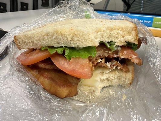 Delicious BLT Avocado Sandwich Lunch Box