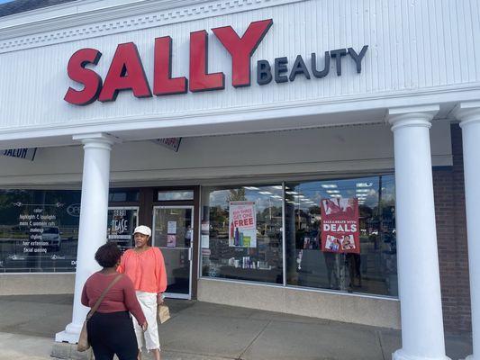 Monday, 2 Sept. 2024 -- at Sally Beauty Supply