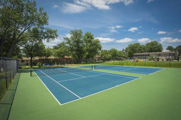 Onsite tennis courts