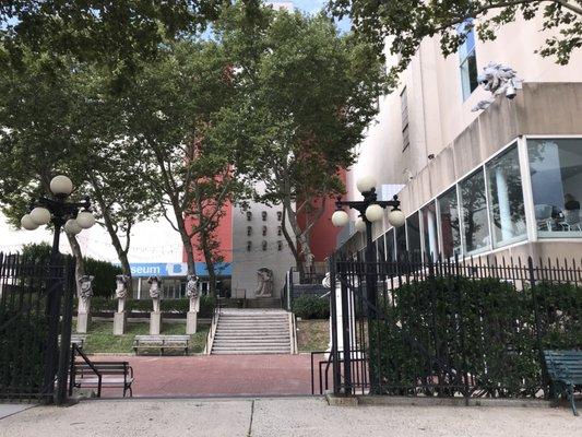 Back area of Brooklyn Museum!