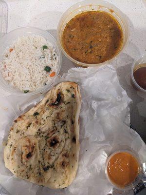 Garlic naan, chicken Tikka masala