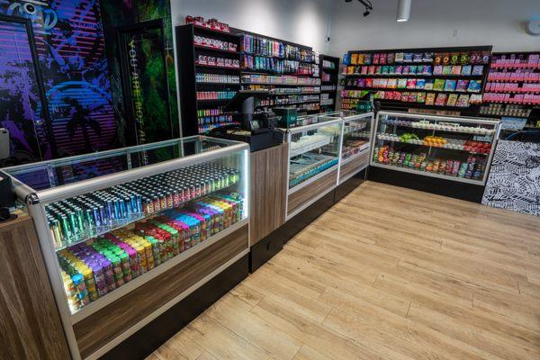 You can find all your favorite brands at the best dispensary in San Diego! Stiiizy Cannabiotix and jeeter and UP!