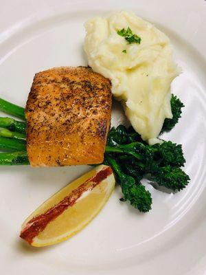 Keeping it simple and delicious... Fresh pan seared Salmon with honey glaze, served with whipped potatoes and broccolini!