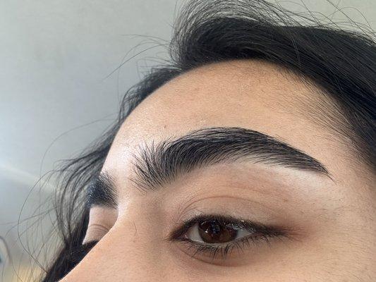 Eyebrow threading w/ instructions for no trim, leave thick and lifted at the ends