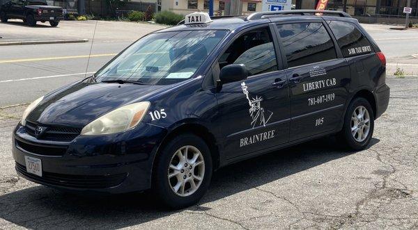 Minivans for Airport Transportation