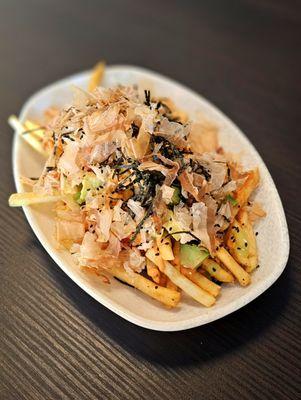 SoCal Fries - lobster meat, spicy mayo, avocado, roasted seaweed, bonito shreds & toasted black sesame