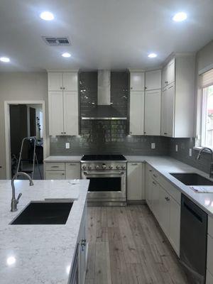 Contemporary kitchen in Rescue, CA