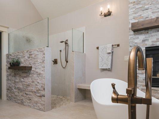 Modern Rustic Primary Bath in Tualatin