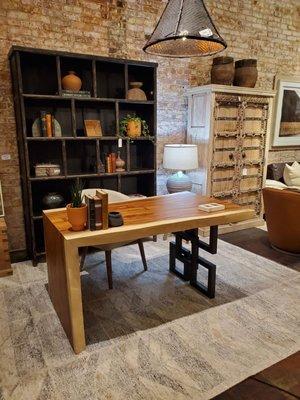 Hand-crafted desk made of acacia wood.