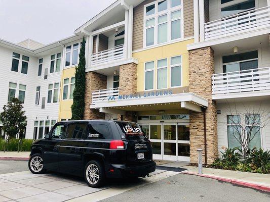 Non emergency medical transportation in Huntington Beach for an Alzheimers patient.  Wheelchair transportation in Huntington Beach.