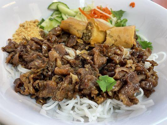 Teriyaki Pork / Beef & Egg Roll with Vermicelli