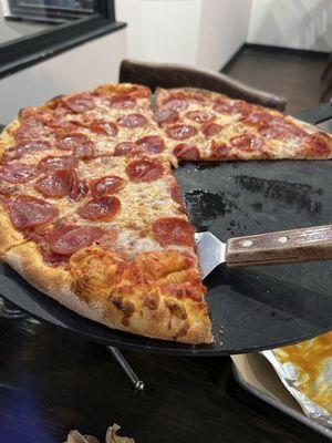 Pepperoni pizza