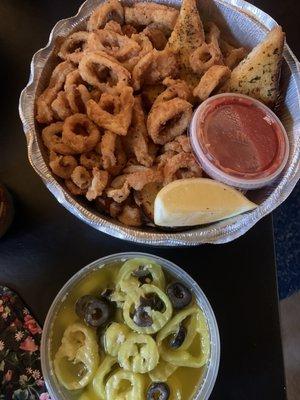 Calamari (ala mama on the side)